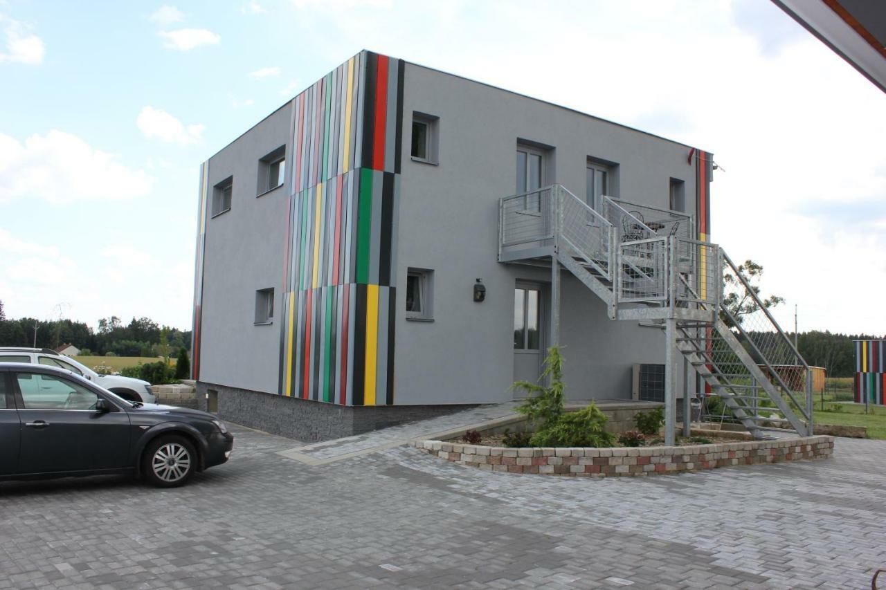 Penzion Na Samotach Διαμέρισμα Jindrichuv Hradec Εξωτερικό φωτογραφία